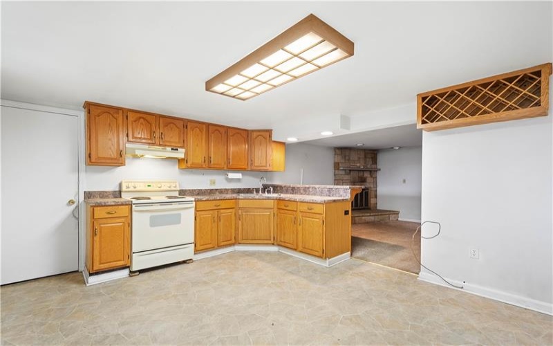643 Bower Hill Road, Venetia, 15367, 6 Bedrooms Bedrooms, 12 Rooms Rooms,3 BathroomsBathrooms,Residential,For Sale,Bower Hill Road,1695003