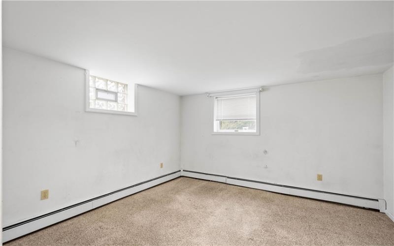 643 Bower Hill Road, Venetia, 15367, 6 Bedrooms Bedrooms, 12 Rooms Rooms,3 BathroomsBathrooms,Residential,For Sale,Bower Hill Road,1695003