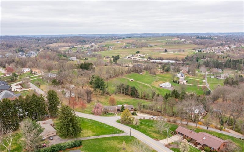 643 Bower Hill Road, Venetia, 15367, 6 Bedrooms Bedrooms, 12 Rooms Rooms,3 BathroomsBathrooms,Residential,For Sale,Bower Hill Road,1695003