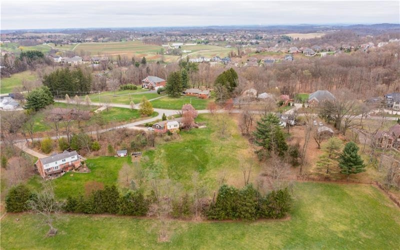 643 Bower Hill Road, Venetia, 15367, 6 Bedrooms Bedrooms, 12 Rooms Rooms,3 BathroomsBathrooms,Residential,For Sale,Bower Hill Road,1695003