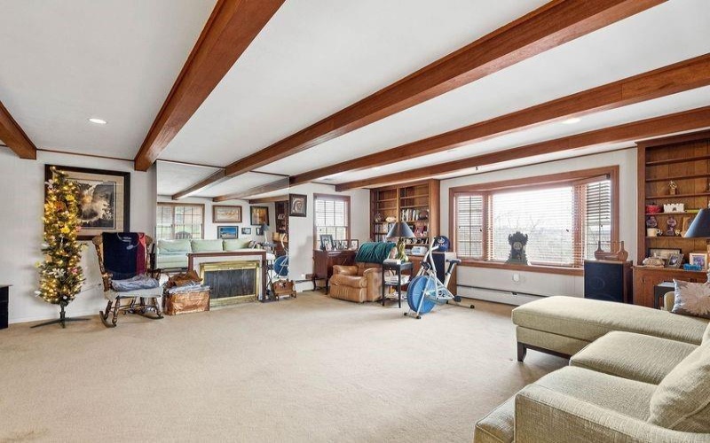 643 Bower Hill Road, Venetia, 15367, 6 Bedrooms Bedrooms, 12 Rooms Rooms,3 BathroomsBathrooms,Residential,For Sale,Bower Hill Road,1695003