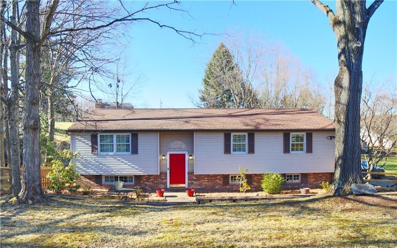 122 Oak, Canonsburg, 15317, 4 Bedrooms Bedrooms, 10 Rooms Rooms,3 BathroomsBathrooms,Residential,For Sale,Oak,1695010