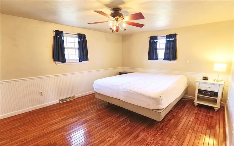 122 Oak, Canonsburg, 15317, 4 Bedrooms Bedrooms, 10 Rooms Rooms,3 BathroomsBathrooms,Residential,For Sale,Oak,1695010