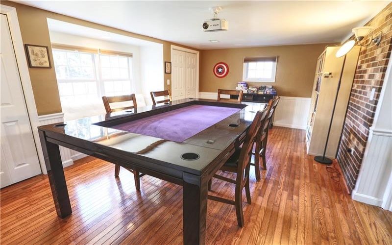 122 Oak, Canonsburg, 15317, 4 Bedrooms Bedrooms, 10 Rooms Rooms,3 BathroomsBathrooms,Residential,For Sale,Oak,1695010