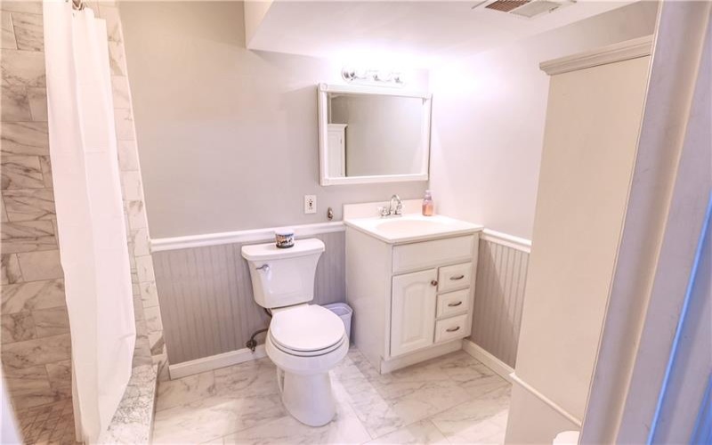 122 Oak, Canonsburg, 15317, 4 Bedrooms Bedrooms, 10 Rooms Rooms,3 BathroomsBathrooms,Residential,For Sale,Oak,1695010