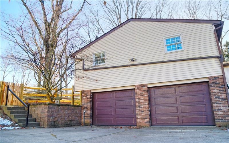 122 Oak, Canonsburg, 15317, 4 Bedrooms Bedrooms, 10 Rooms Rooms,3 BathroomsBathrooms,Residential,For Sale,Oak,1695010