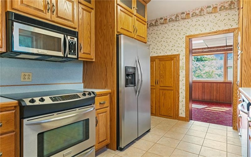 767 Fellsburg Rd, Belle Vernon, 15012, 3 Bedrooms Bedrooms, 10 Rooms Rooms,1.1 BathroomsBathrooms,Residential,For Sale,Fellsburg Rd,1674842