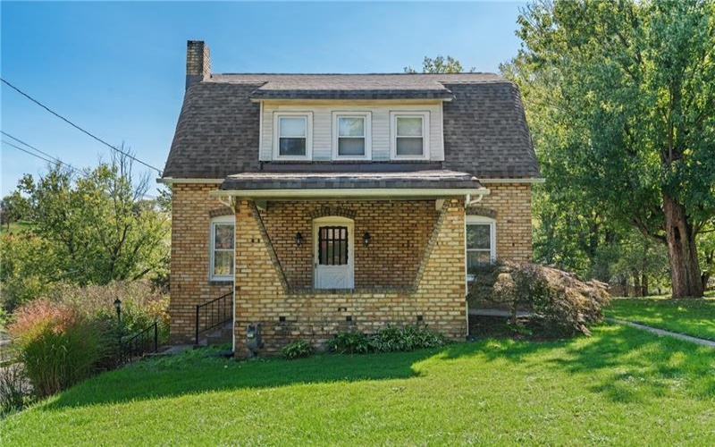 767 Fellsburg Rd, Belle Vernon, 15012, 3 Bedrooms Bedrooms, 10 Rooms Rooms,1.1 BathroomsBathrooms,Residential,For Sale,Fellsburg Rd,1674842