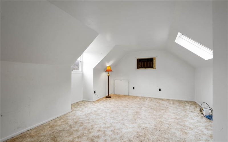 172 Cecil Henderson Rd, Canonsburg, 15317, 3 Bedrooms Bedrooms, 8 Rooms Rooms,2 BathroomsBathrooms,Residential,For Sale,Cecil Henderson Rd,1695078