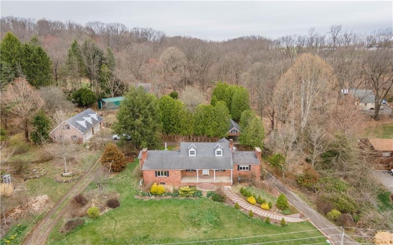 172 Cecil Henderson Rd, Canonsburg, 15317, 3 Bedrooms Bedrooms, 8 Rooms Rooms,2 BathroomsBathrooms,Residential,For Sale,Cecil Henderson Rd,1695078