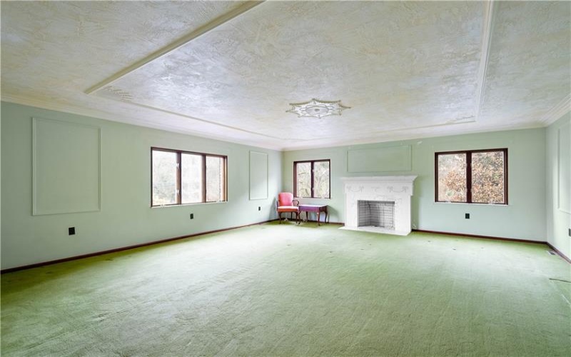 172 Cecil Henderson Rd, Canonsburg, 15317, 3 Bedrooms Bedrooms, 8 Rooms Rooms,2 BathroomsBathrooms,Residential,For Sale,Cecil Henderson Rd,1695078