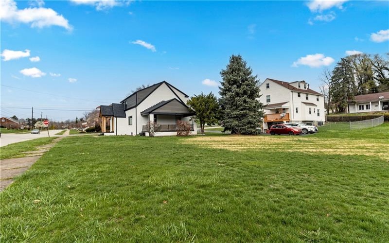 58 Evergreen Ter, Uniontown, 15401, 2 Bedrooms Bedrooms, 5 Rooms Rooms,2 BathroomsBathrooms,Residential,For Sale,Evergreen Ter,1695095