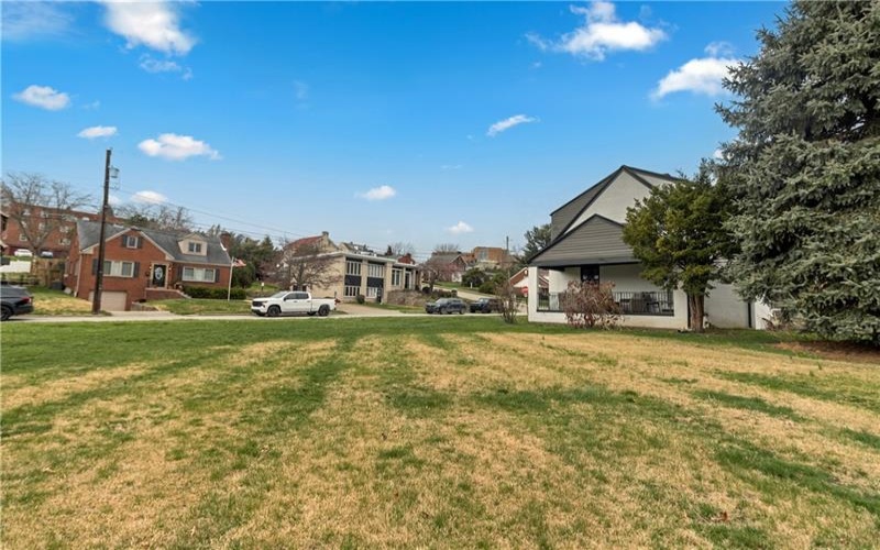 58 Evergreen Ter, Uniontown, 15401, 2 Bedrooms Bedrooms, 5 Rooms Rooms,2 BathroomsBathrooms,Residential,For Sale,Evergreen Ter,1695095