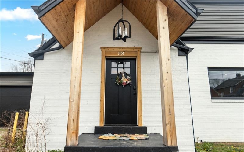 58 Evergreen Ter, Uniontown, 15401, 2 Bedrooms Bedrooms, 5 Rooms Rooms,2 BathroomsBathrooms,Residential,For Sale,Evergreen Ter,1695095