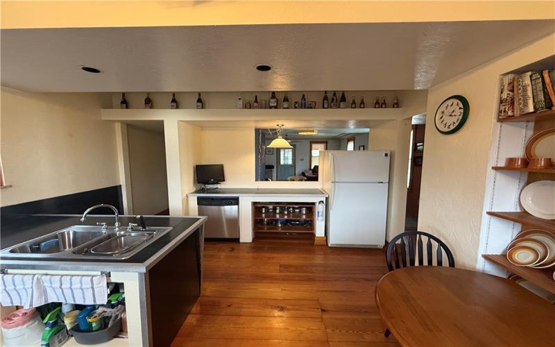 1406 Somerset Ave, Windber, 15963, 2 Bedrooms Bedrooms, ,1.2 BathroomsBathrooms,Residential,For Sale,Somerset Ave,1695111