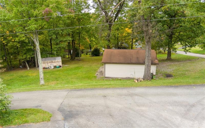 601 Bank St, Derry, 15627, ,Farm-acreage-lot,For Sale,Garage,Bank St,1695115