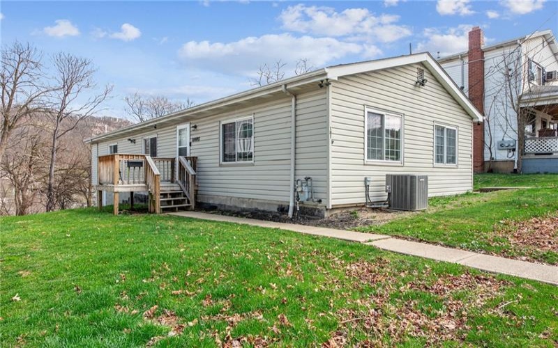 181 Sherman Ave, Vandergrift, 15690, 4 Bedrooms Bedrooms, 11 Rooms Rooms,3 BathroomsBathrooms,Residential,For Sale,Sherman Ave,1695110