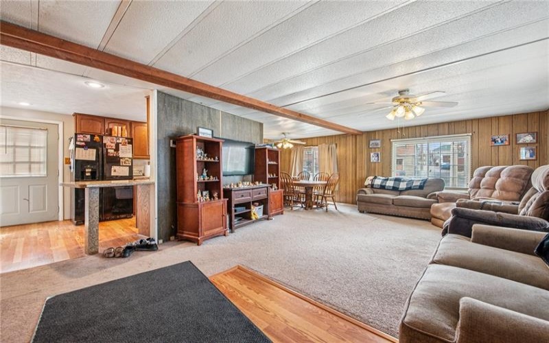181 Sherman Ave, Vandergrift, 15690, 4 Bedrooms Bedrooms, 11 Rooms Rooms,3 BathroomsBathrooms,Residential,For Sale,Sherman Ave,1695110