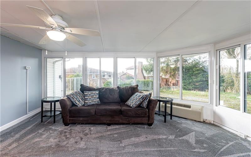 227 Ridgefield Dr, Greensburg, 15601, 3 Bedrooms Bedrooms, 6 Rooms Rooms,2 BathroomsBathrooms,Residential,For Sale,Ridgefield Dr,1695126