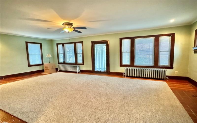218 Vine St, Carmichaels, 15320, 3 Bedrooms Bedrooms, 8 Rooms Rooms,2 BathroomsBathrooms,Residential,For Sale,Vine St,1695228