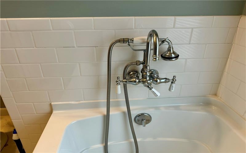 218 Vine St, Carmichaels, 15320, 3 Bedrooms Bedrooms, 8 Rooms Rooms,2 BathroomsBathrooms,Residential,For Sale,Vine St,1695228