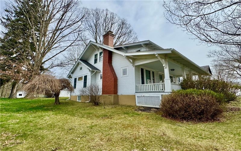 218 Vine St, Carmichaels, 15320, 3 Bedrooms Bedrooms, 8 Rooms Rooms,2 BathroomsBathrooms,Residential,For Sale,Vine St,1695228