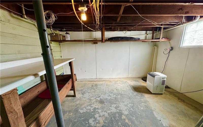 218 Vine St, Carmichaels, 15320, 3 Bedrooms Bedrooms, 8 Rooms Rooms,2 BathroomsBathrooms,Residential,For Sale,Vine St,1695228