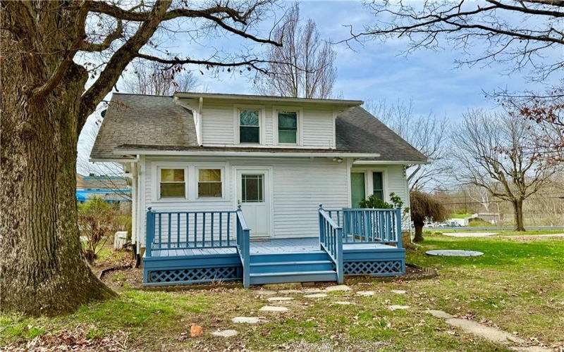 218 Vine St, Carmichaels, 15320, 3 Bedrooms Bedrooms, 8 Rooms Rooms,2 BathroomsBathrooms,Residential,For Sale,Vine St,1695228