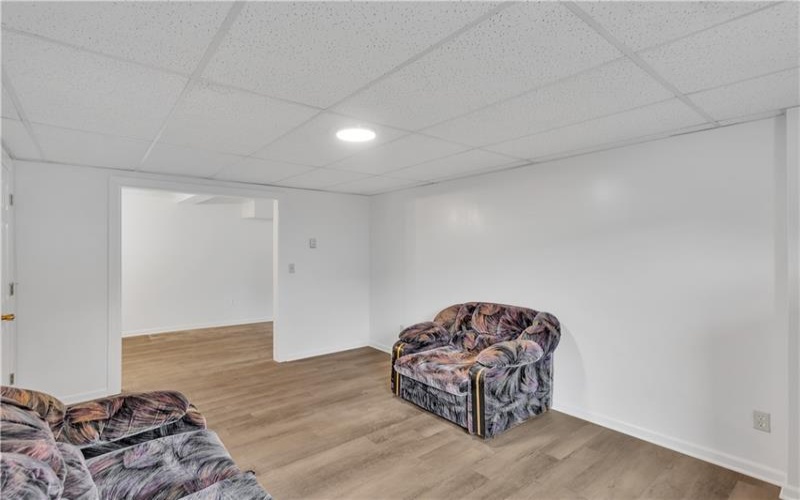 199 Broadway Ave, Lower Burrell, 15068, ,Multi-unit,For Sale,Broadway Ave,1695125