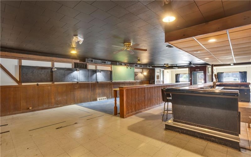 199 Broadway Ave, Lower Burrell, 15068, ,Multi-unit,For Sale,Broadway Ave,1695125