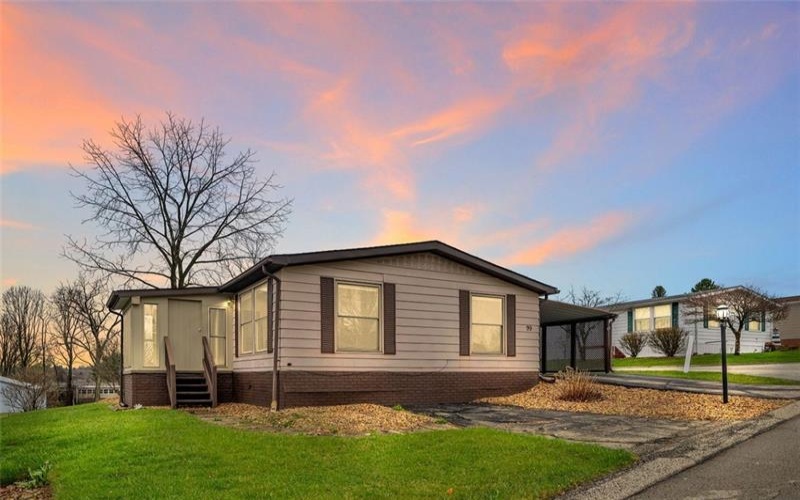 99 Devonshire Drive, Delmont, 15626, 3 Bedrooms Bedrooms, 9 Rooms Rooms,2 BathroomsBathrooms,Residential,For Sale,Devonshire Drive,1695137
