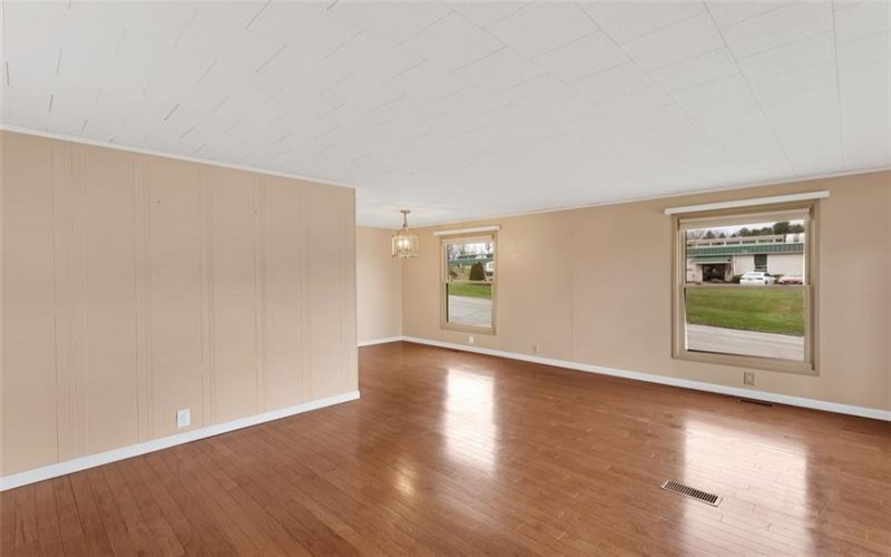 99 Devonshire Drive, Delmont, 15626, 3 Bedrooms Bedrooms, 9 Rooms Rooms,2 BathroomsBathrooms,Residential,For Sale,Devonshire Drive,1695137