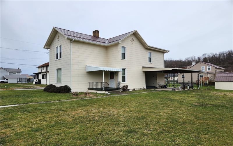 411 UNDERWOOD AVENUE, Roscoe, 15477, 4 Bedrooms Bedrooms, ,1 BathroomBathrooms,Residential,For Sale,UNDERWOOD AVENUE,1695200