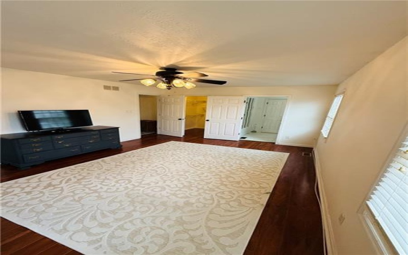 5 Trotwood Cir, Canonsburg, 15317, 3 Bedrooms Bedrooms, 7 Rooms Rooms,1.1 BathroomsBathrooms,Residential,For Sale,Trotwood Cir,1695261