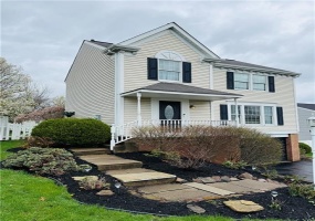 5 Trotwood Cir, Canonsburg, 15317, 3 Bedrooms Bedrooms, 7 Rooms Rooms,1.1 BathroomsBathrooms,Residential,For Sale,Trotwood Cir,1695261