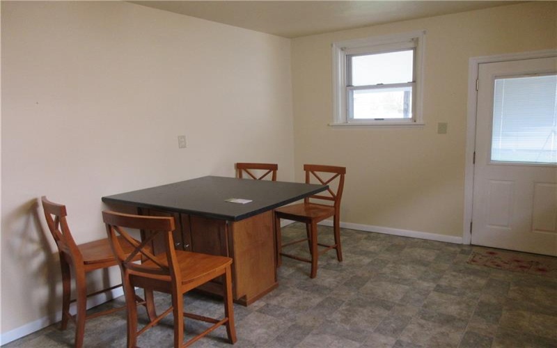 404 Franklin Ave., Vandergrift, 15690, 3 Bedrooms Bedrooms, 9 Rooms Rooms,1.1 BathroomsBathrooms,Residential,For Sale,Franklin Ave.,1695324