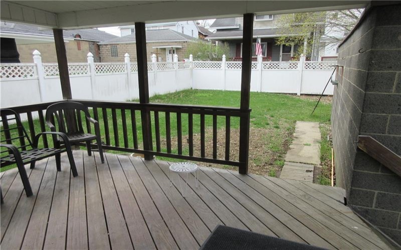 404 Franklin Ave., Vandergrift, 15690, 3 Bedrooms Bedrooms, 9 Rooms Rooms,1.1 BathroomsBathrooms,Residential,For Sale,Franklin Ave.,1695324