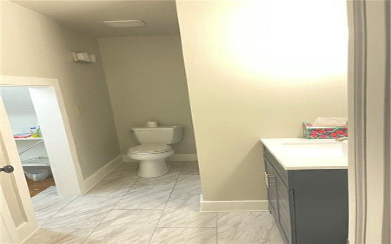 404 Franklin Ave., Vandergrift, 15690, 3 Bedrooms Bedrooms, 9 Rooms Rooms,1.1 BathroomsBathrooms,Residential,For Sale,Franklin Ave.,1695324