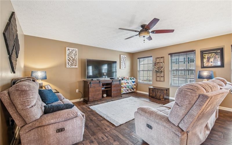 112 Alderwood Dr, Greensburg, 15601, 3 Bedrooms Bedrooms, 6 Rooms Rooms,2.1 BathroomsBathrooms,Residential,For Sale,Alderwood Dr,1695374