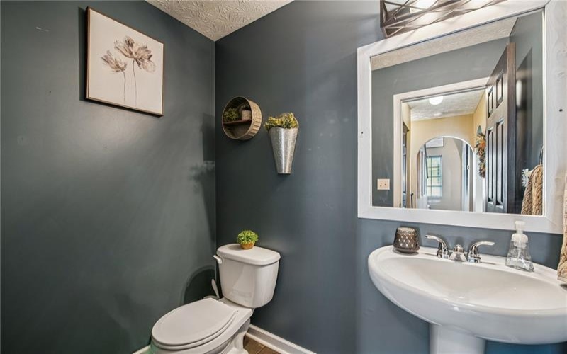 112 Alderwood Dr, Greensburg, 15601, 3 Bedrooms Bedrooms, 6 Rooms Rooms,2.1 BathroomsBathrooms,Residential,For Sale,Alderwood Dr,1695374