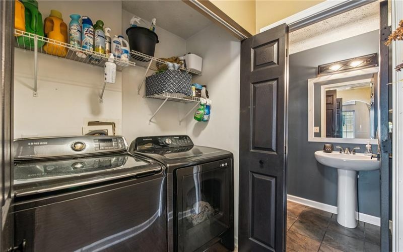112 Alderwood Dr, Greensburg, 15601, 3 Bedrooms Bedrooms, 6 Rooms Rooms,2.1 BathroomsBathrooms,Residential,For Sale,Alderwood Dr,1695374