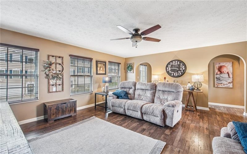 112 Alderwood Dr, Greensburg, 15601, 3 Bedrooms Bedrooms, 6 Rooms Rooms,2.1 BathroomsBathrooms,Residential,For Sale,Alderwood Dr,1695374
