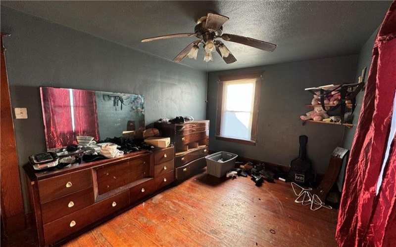 1413 Summit Ave, Monessen, 15062, 4 Bedrooms Bedrooms, 8 Rooms Rooms,1 BathroomBathrooms,Residential,For Sale,Summit Ave,1671221