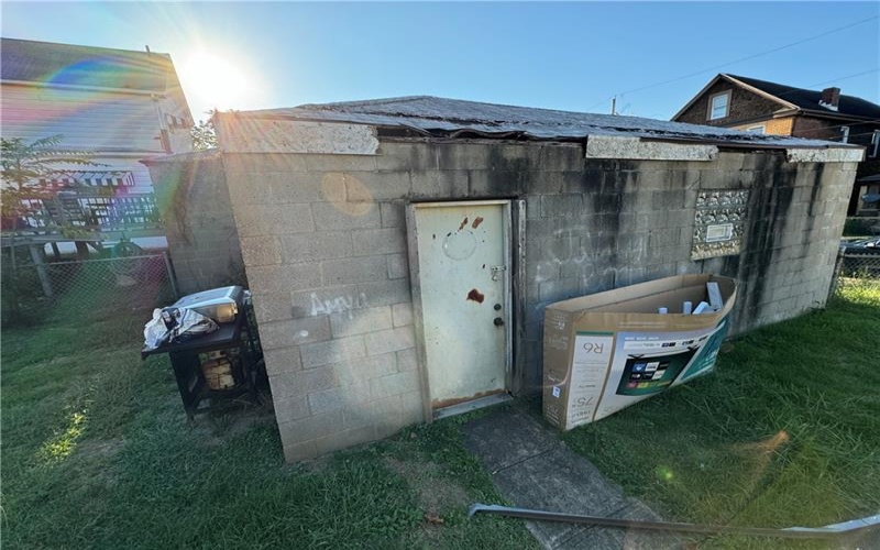 1413 Summit Ave, Monessen, 15062, 4 Bedrooms Bedrooms, 8 Rooms Rooms,1 BathroomBathrooms,Residential,For Sale,Summit Ave,1671221