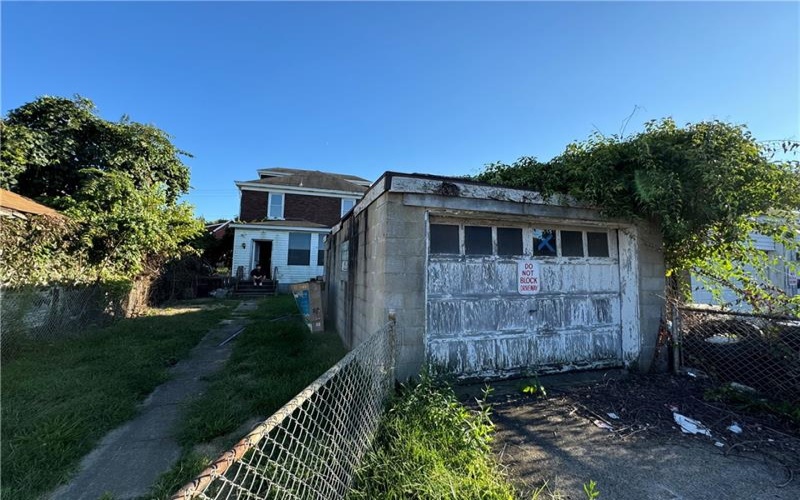 1413 Summit Ave, Monessen, 15062, 4 Bedrooms Bedrooms, 8 Rooms Rooms,1 BathroomBathrooms,Residential,For Sale,Summit Ave,1671221