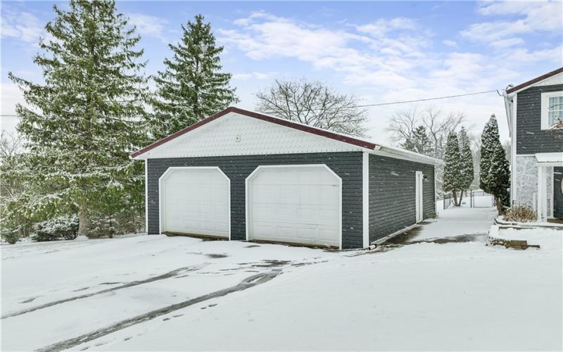 801 Williams Ave, Connellsville, 15425, 4 Bedrooms Bedrooms, ,1.1 BathroomsBathrooms,Residential,For Sale,Williams Ave,1684186