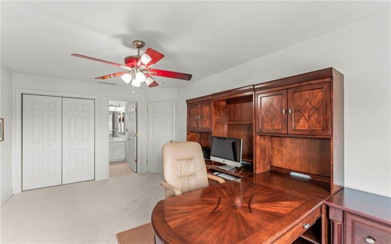 804 Sheriffs Court, McMurray, 15317, 3 Bedrooms Bedrooms, 11 Rooms Rooms,3.2 BathroomsBathrooms,Residential,For Sale,Sheriffs Court,1695386