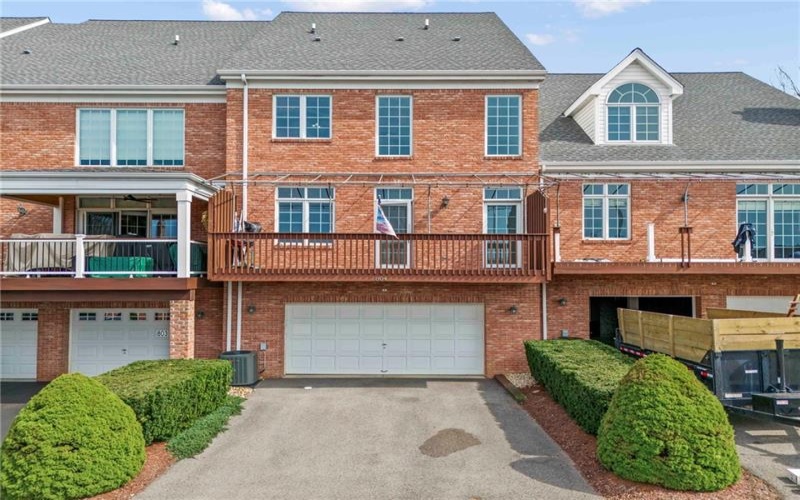 804 Sheriffs Court, McMurray, 15317, 3 Bedrooms Bedrooms, 11 Rooms Rooms,3.2 BathroomsBathrooms,Residential,For Sale,Sheriffs Court,1695386