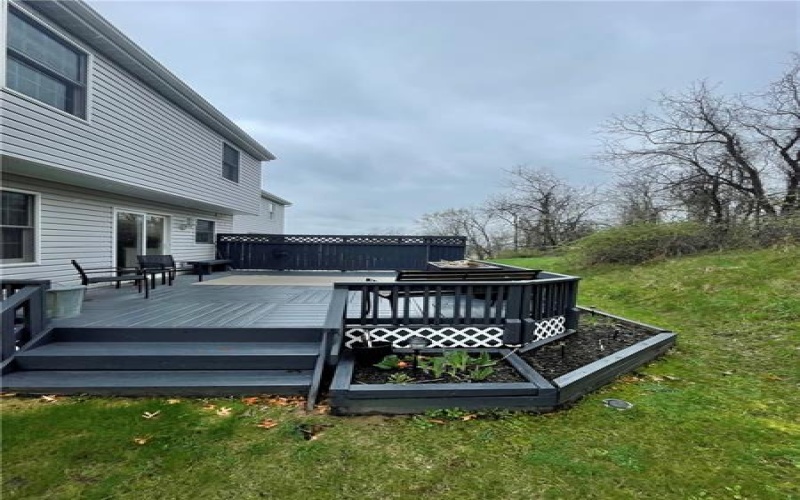 115 Horseshoe Circle, Canonsburg, 15317, 3 Bedrooms Bedrooms, ,2.1 BathroomsBathrooms,Lease,For Sale,Horseshoe Circle,1695441