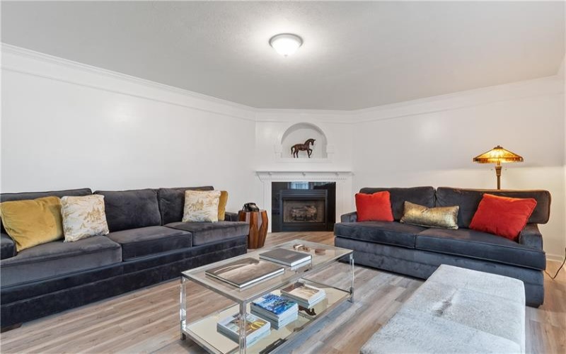 537 Potomac Dr, Washington, 15301, 4 Bedrooms Bedrooms, 11 Rooms Rooms,3.1 BathroomsBathrooms,Residential,For Sale,Potomac Dr,1695447